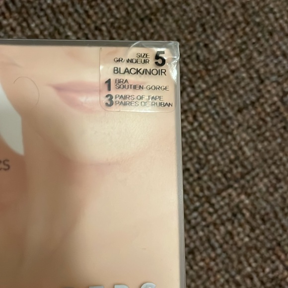 La Senza clear wing strapless, backless bra - Picture 4 of 5